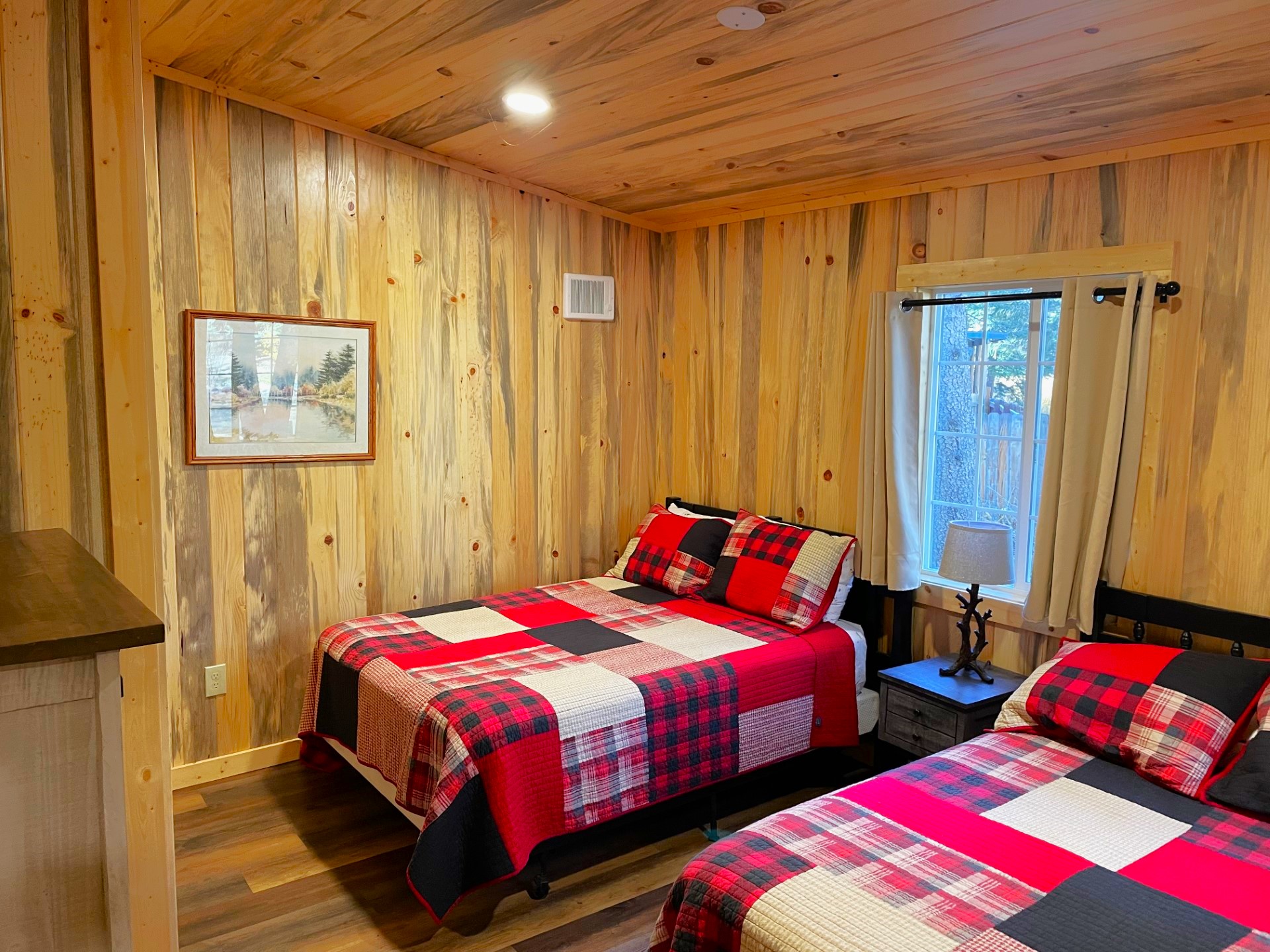 Cabin 13 Bedroom Twin Beds
