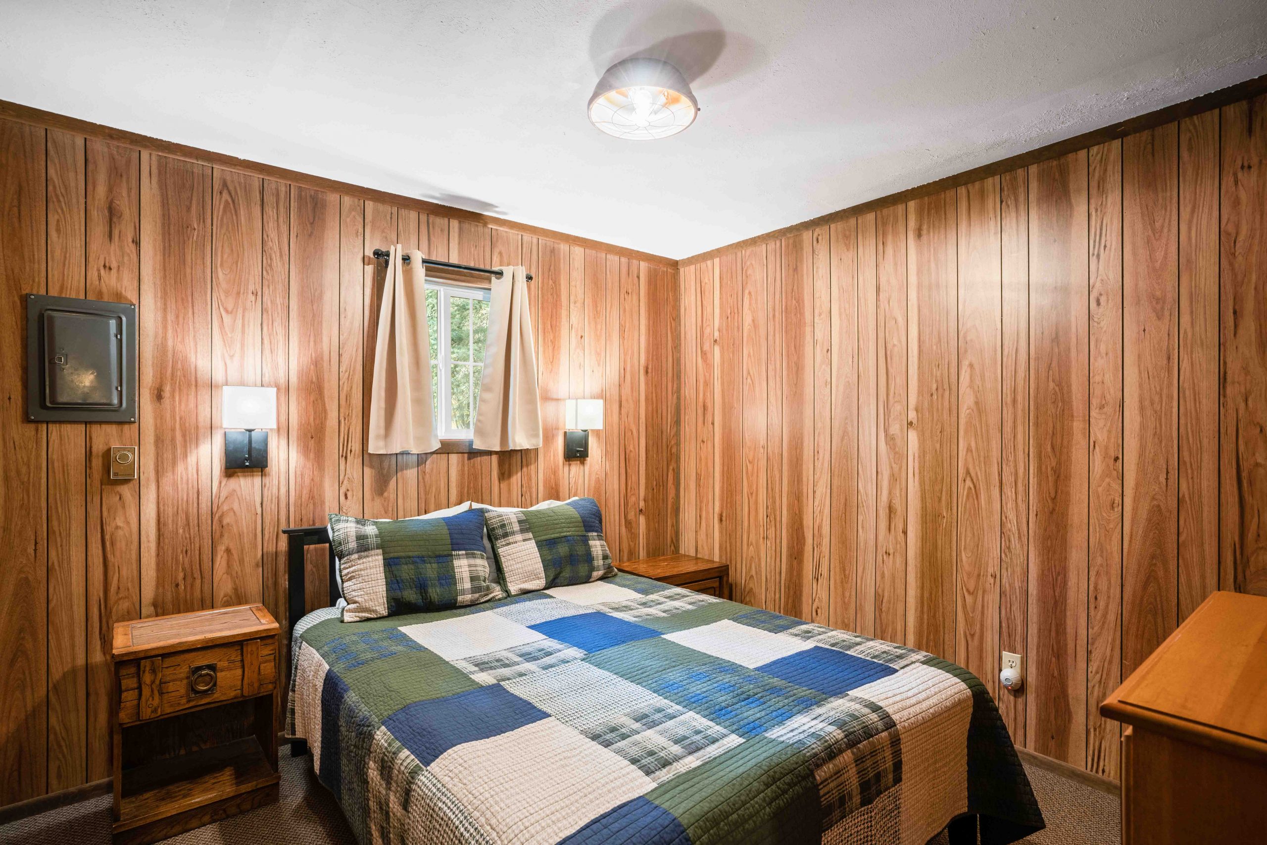 Cabin 15 Bedroom Double Beds