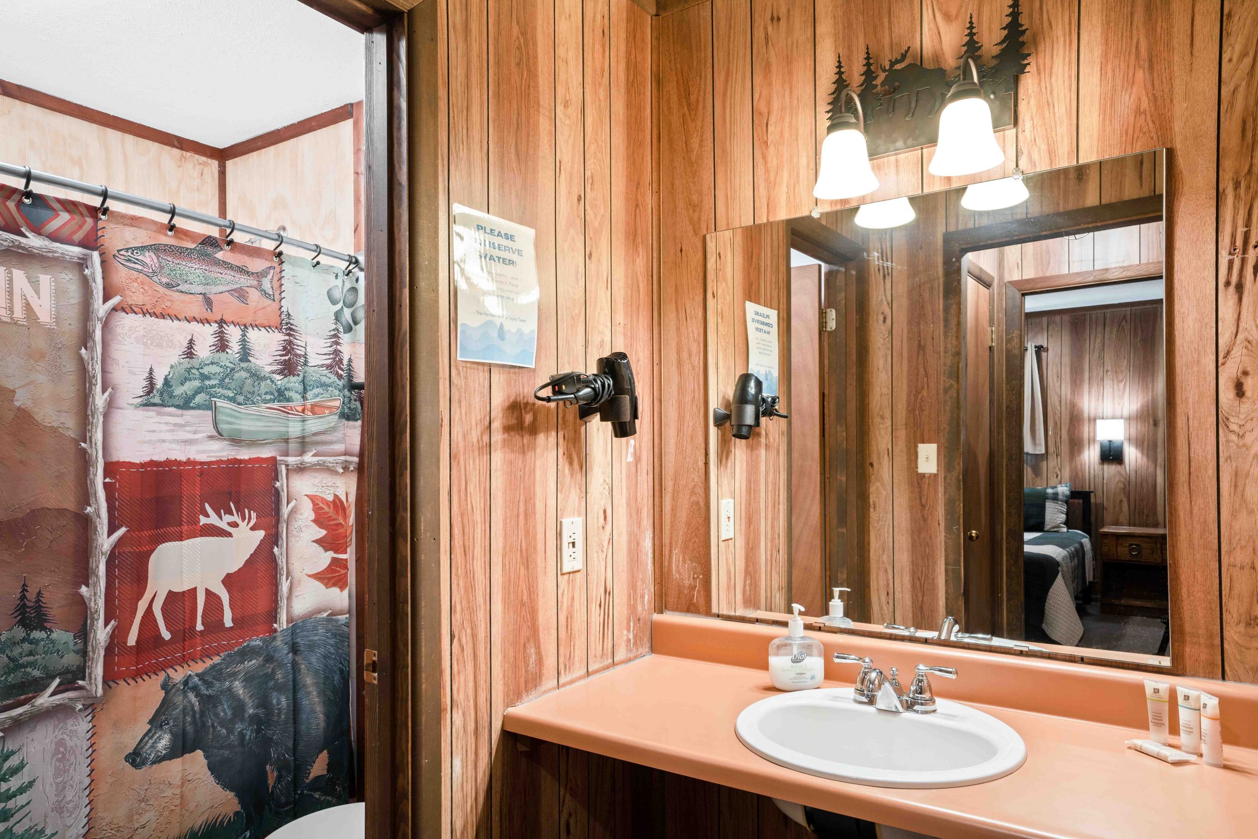 Cabin 15 Bedroom Twin Beds