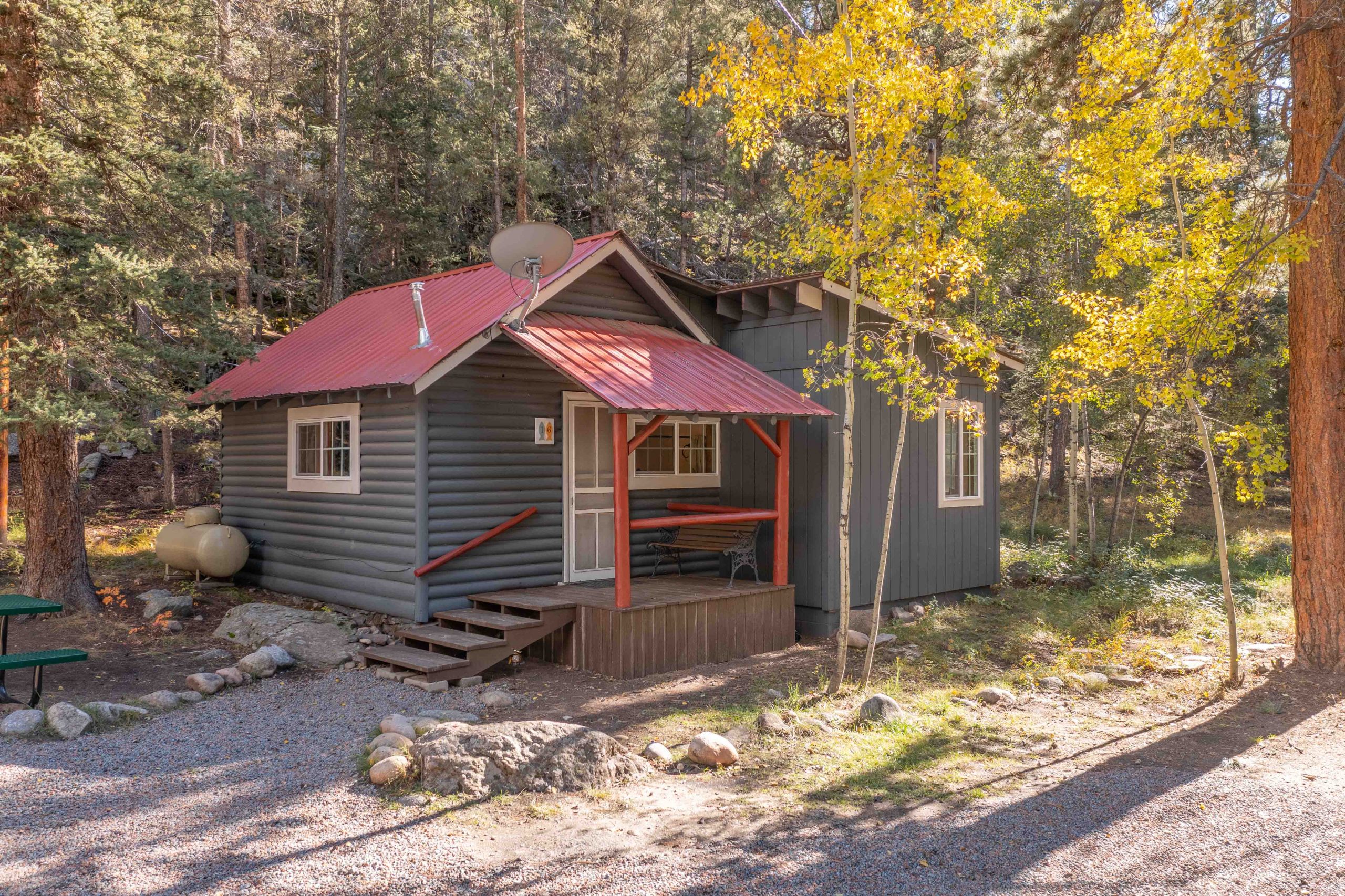 Cabin 16 Exterior Deck Mountain