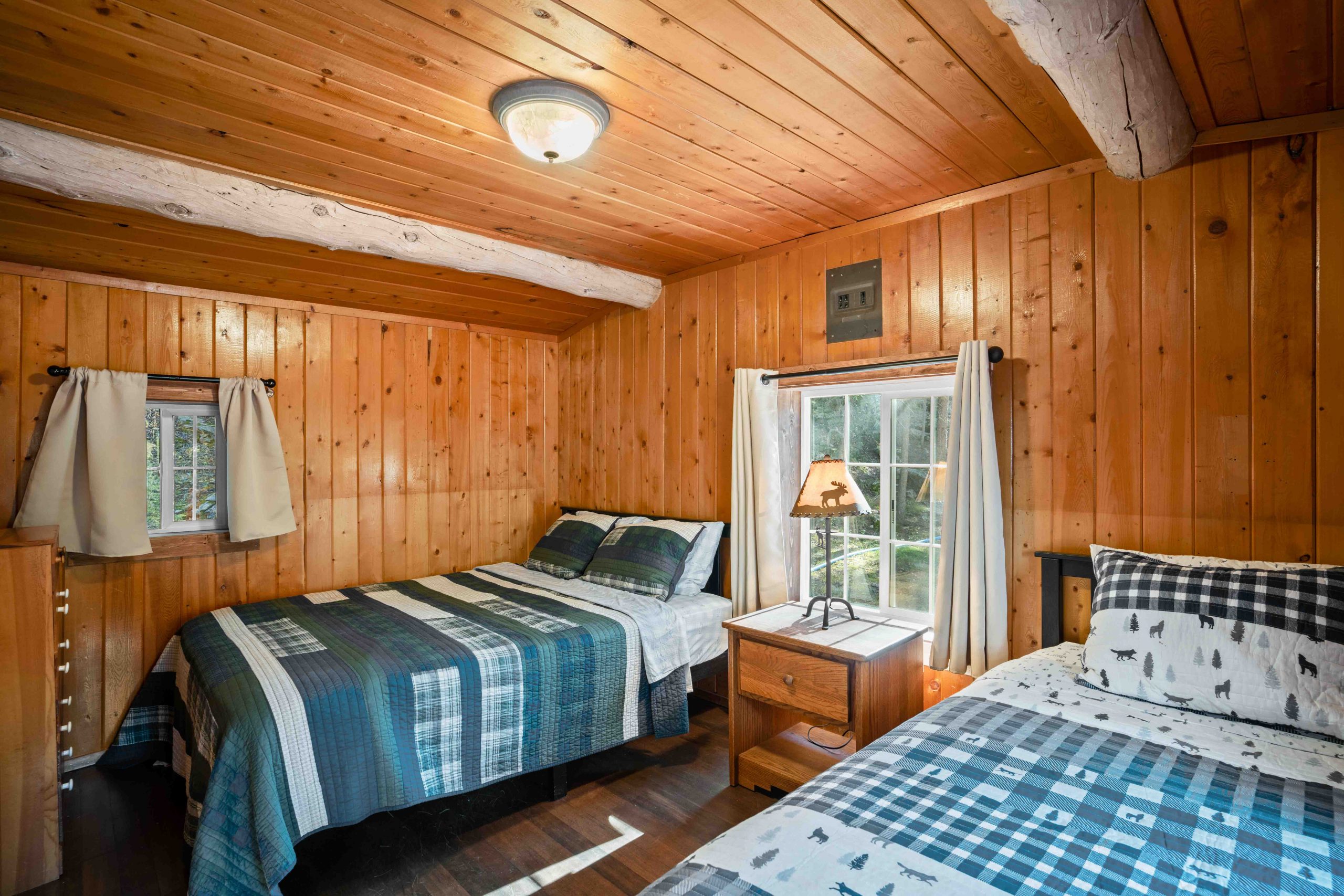 Cabin 17 Living Room View