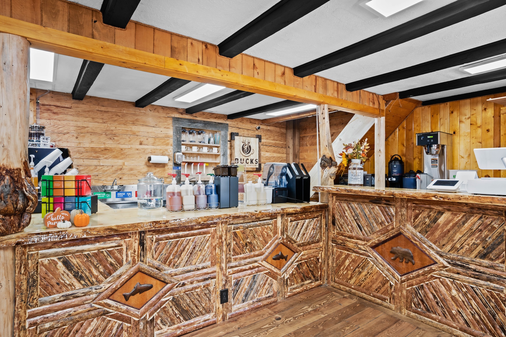 Coffee Shop in Almont